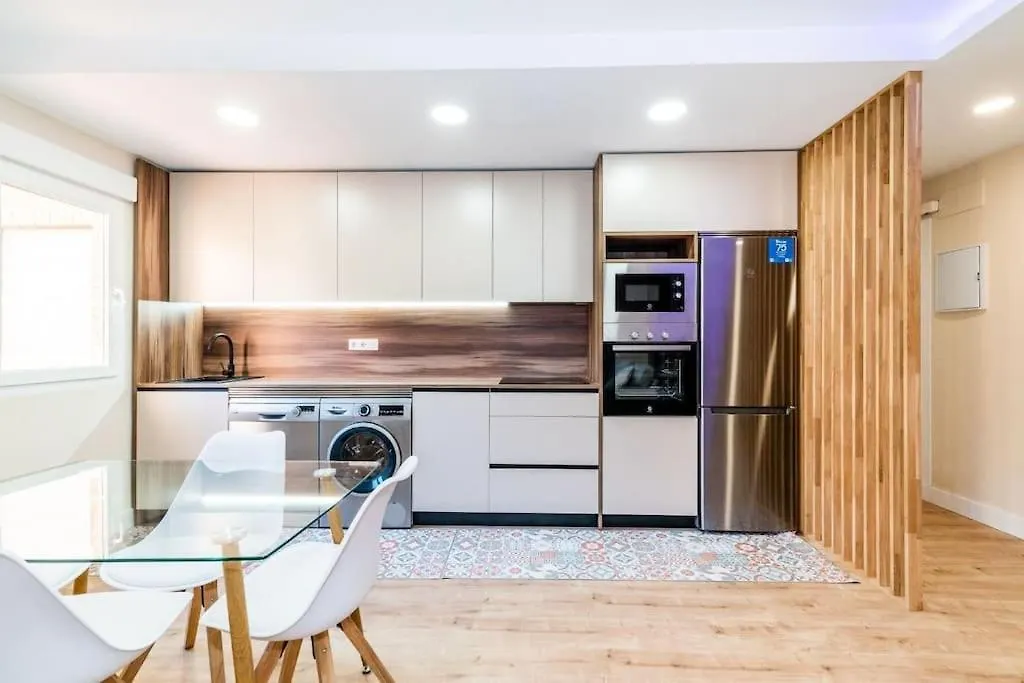 Modern Apartment Close To The City Center And Alhambra Granada
