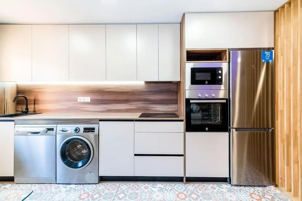 Modern Apartment Close To The City Center And Alhambra Granada